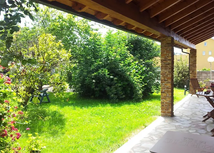 Chalet: CASA BRAIS habitaciones y buen precio!